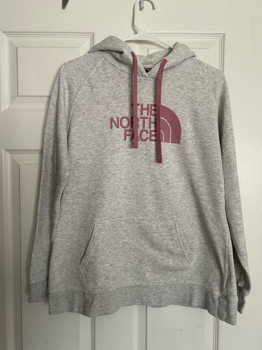 The North Face Women’s Light Gray Hoodie with Pink Logo Size Large